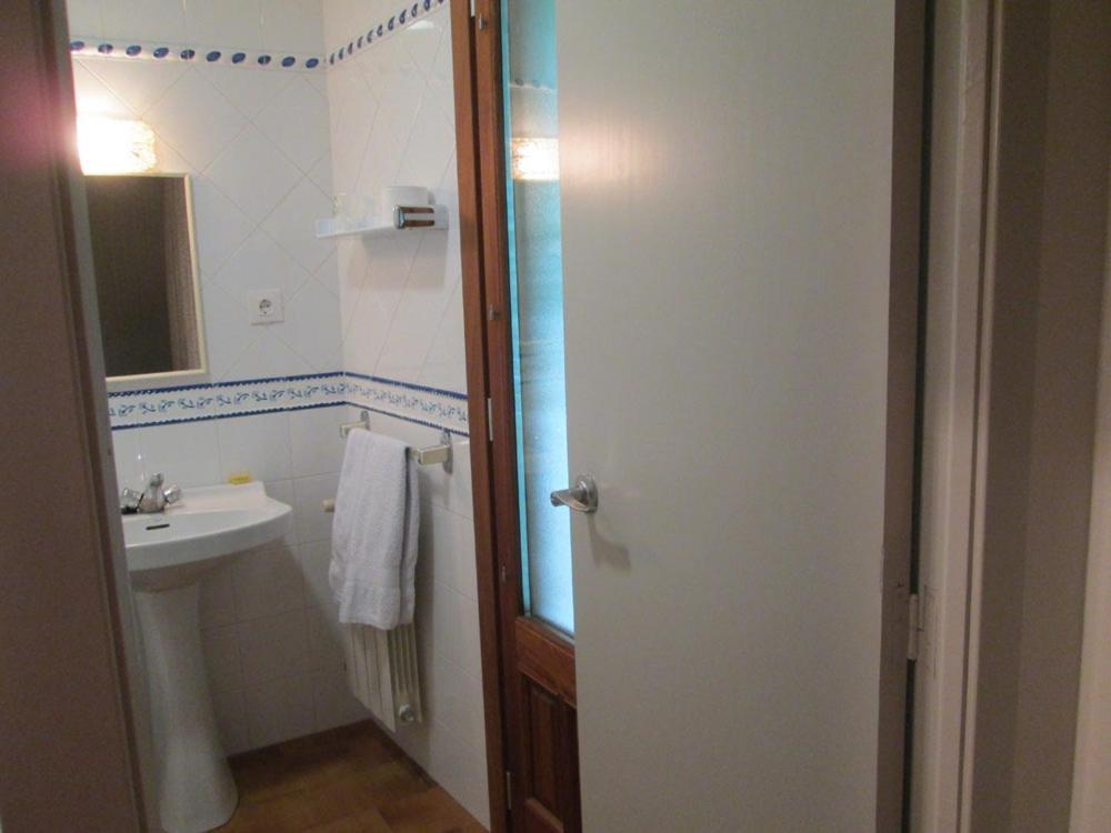Fonda Urquizu Hotell Beceite Rum bild
